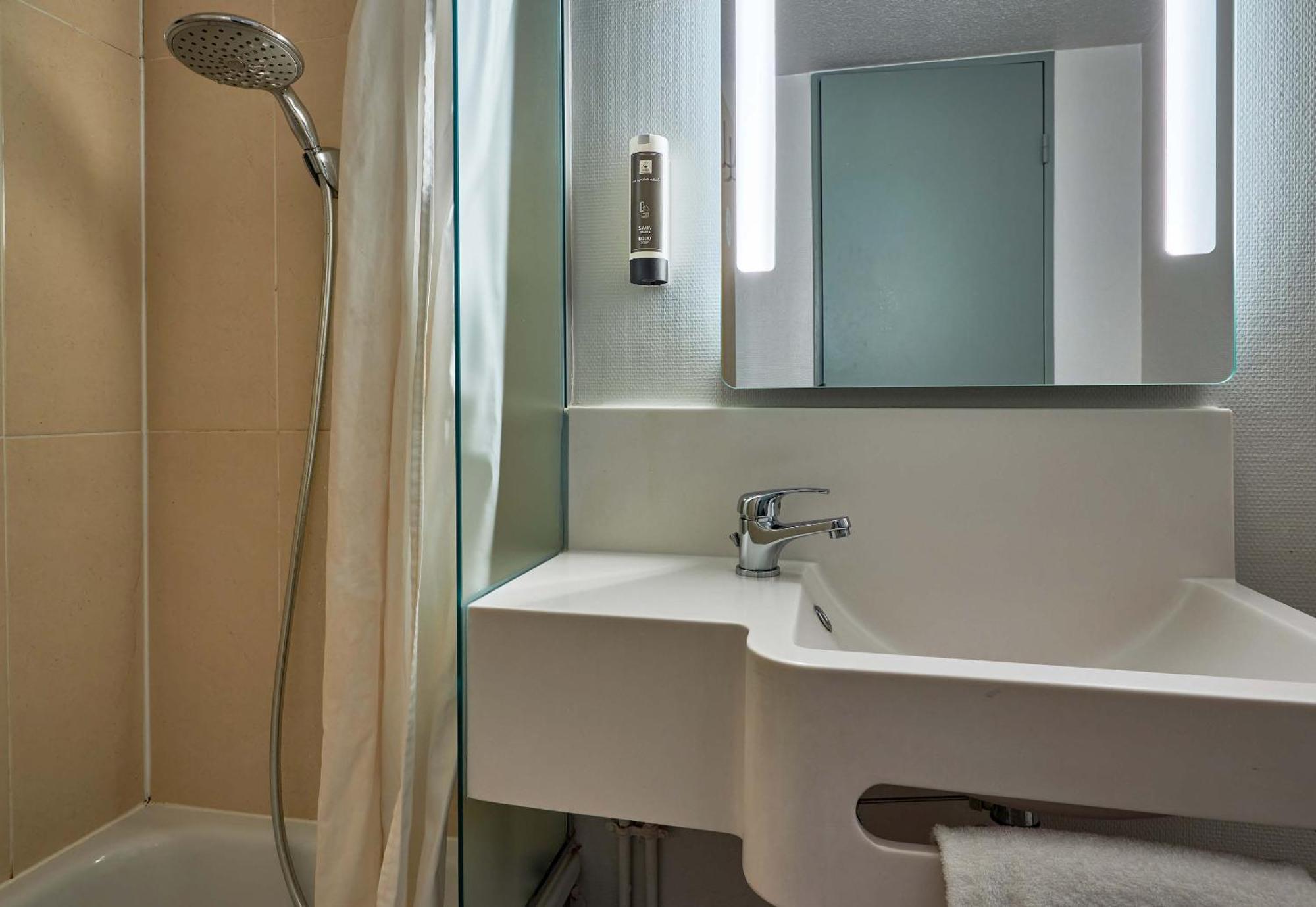 B&B Hotel Cherbourg Luaran gambar
